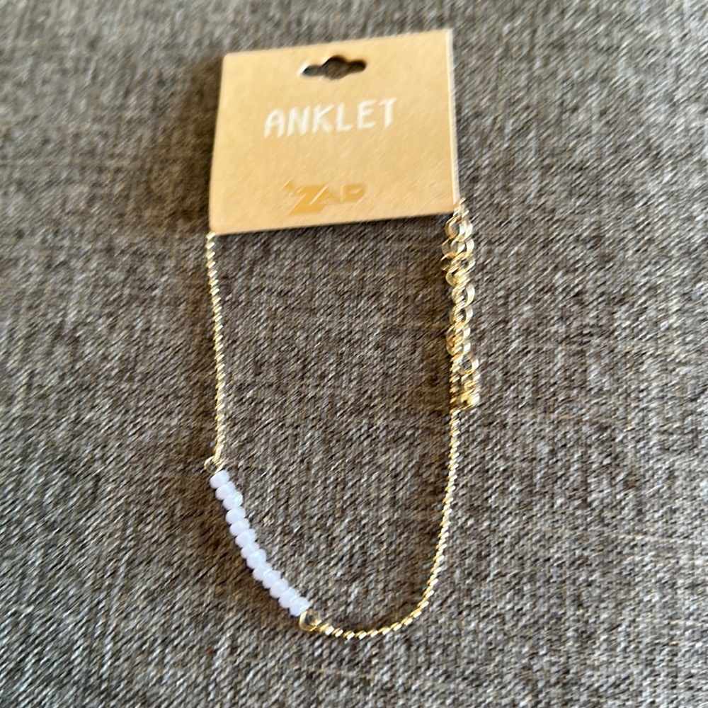 3/15 Brand new Zad anklet